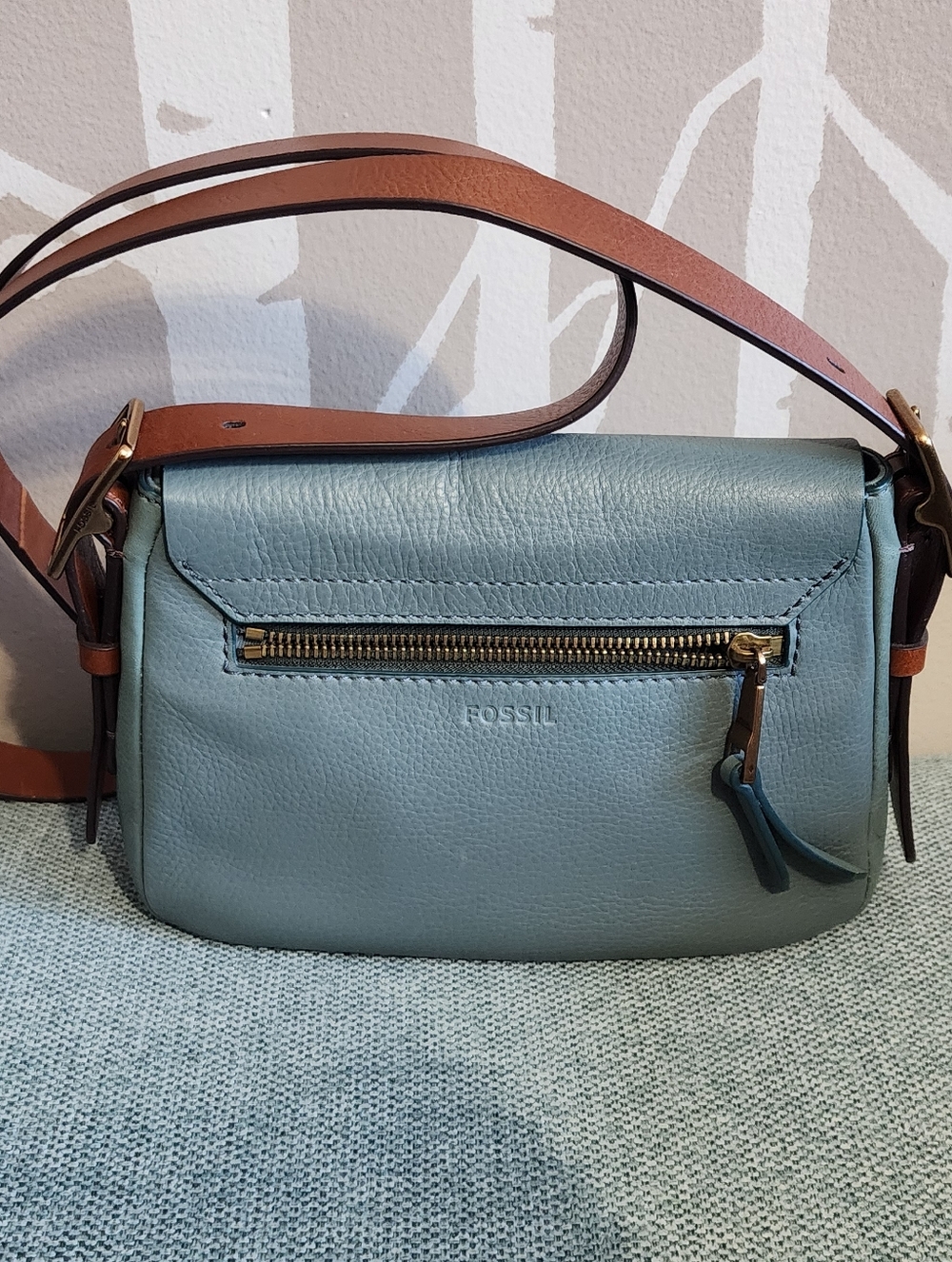 Fossil: Teal Flapover Crossbody Bag with Brown Strap - Picture 2 of 8